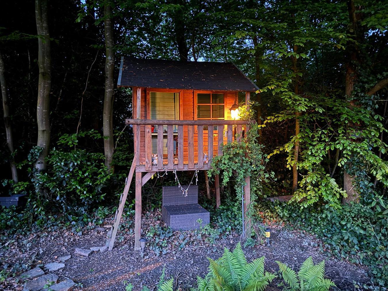 Supergezellig Vakantiehuis Met Hele Grote Tuin Bij Nijmegen Ewijk Exterior foto